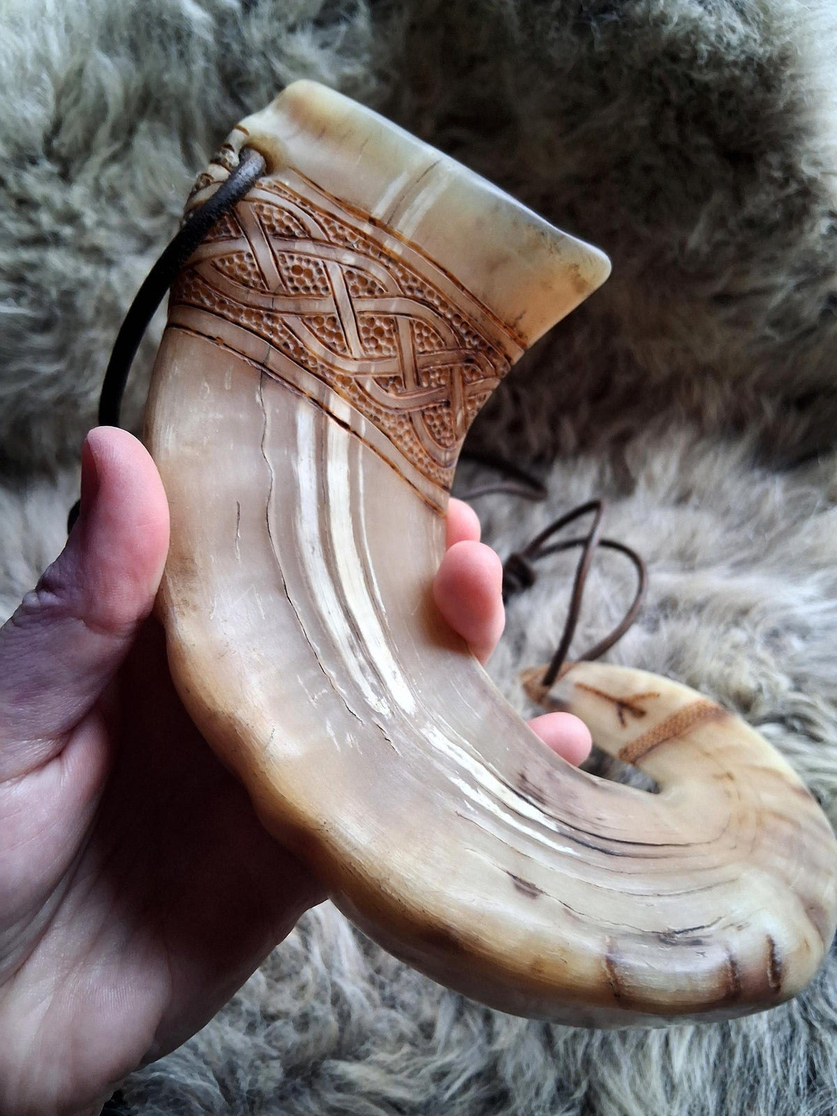 Hand-carved Orkney Boreray ram horn, detail photograph 9